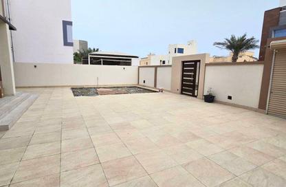 Villa - 3 Bedrooms - 4 Bathrooms for sale in Sanad - Central Governorate