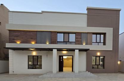Villa - 3 Bedrooms - 4 Bathrooms for sale in Sanad - Central Governorate