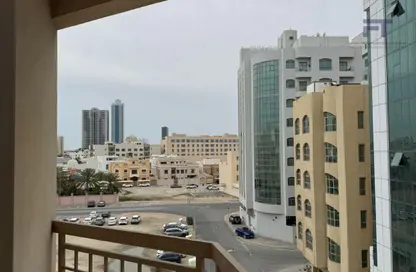 Apartment - 2 Bedrooms - 2 Bathrooms for rent in Bu Ashira - Capital Governorate