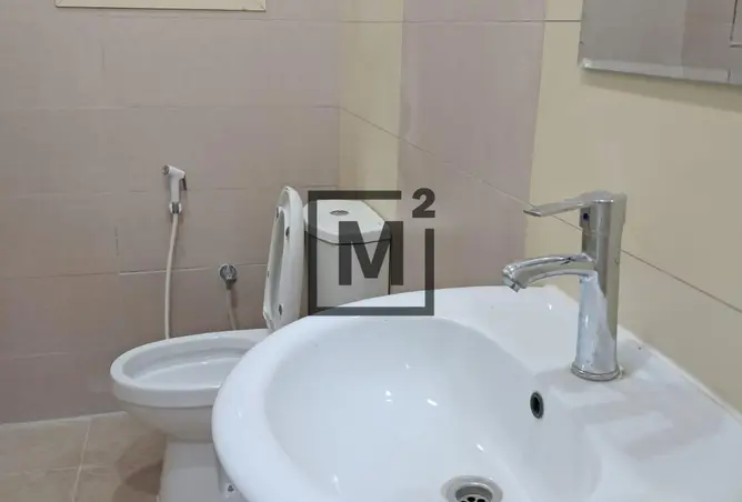 51800104 - Property Image 3