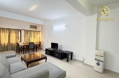 Apartment - 2 Bedrooms - 2 Bathrooms for rent in Al Juffair - Capital Governorate