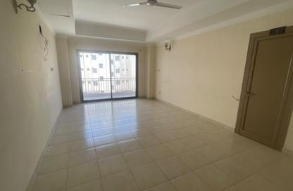 Apartment - 2 Bedrooms - 2 Bathrooms for rent in Hidd - Muharraq Governorate