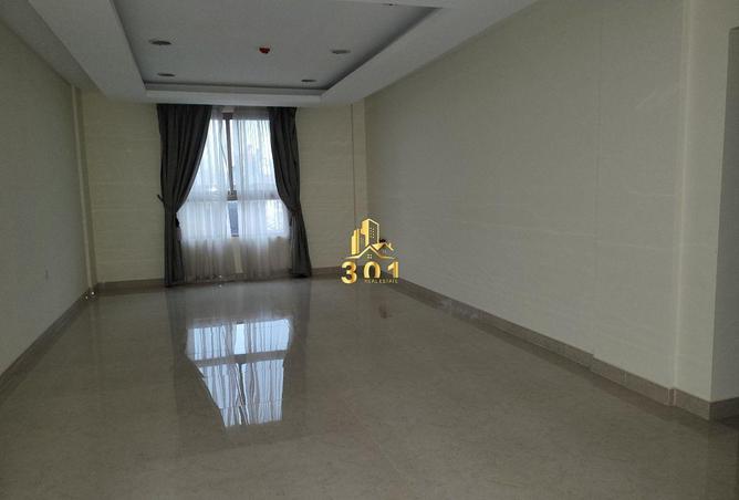 1002675 - Property Image 2