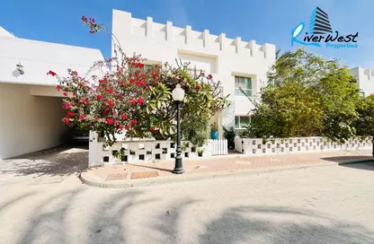 Villa - 3 Bedrooms - 3 Bathrooms for rent in Janabiya - Northern Governorate Villa - 3 Bedrooms - 3 Bathrooms for rent in Janabiya - Northern Governorate