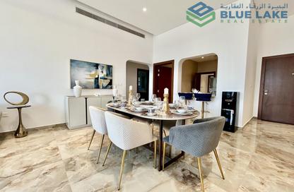 Apartment - 2 Bedrooms - 4 Bathrooms for rent in Seef - Capital Governorate