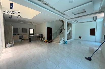 Villa - 3 Bedrooms - 5 Bathrooms for sale in Hidd - Muharraq Governorate