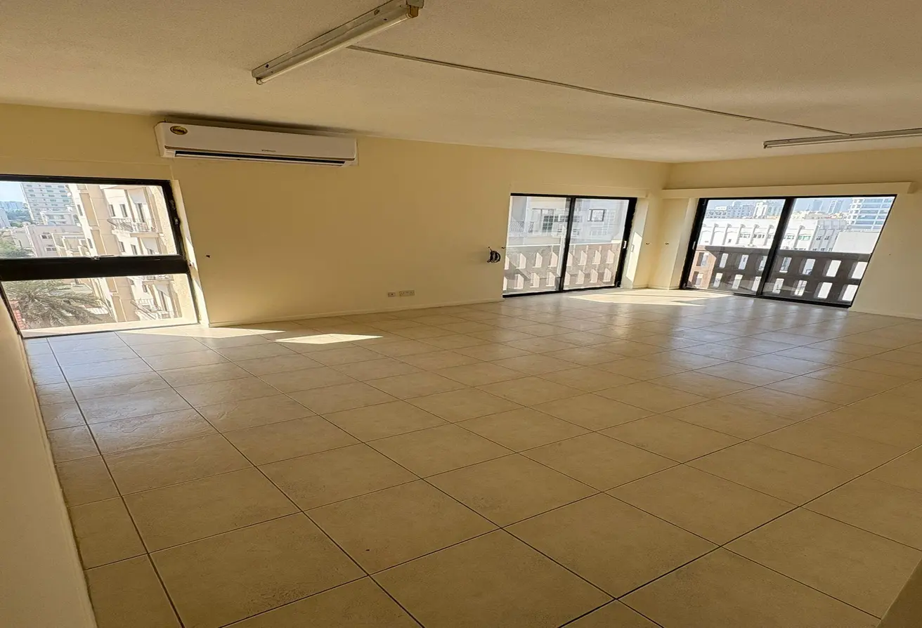 997137 - Property Main Image