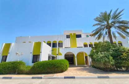 مجمع سكني - 2 - 2 للايجار في باربار - المحافظة الشمالية