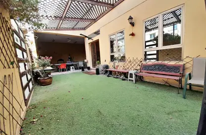 Villa - 6 Bedrooms - 5 Bathrooms for rent in Janabiya - Northern Governorate