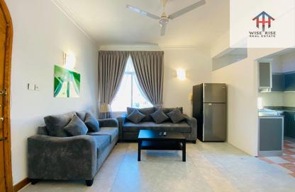 Apartment - 2 Bedrooms - 2 Bathrooms for rent in Mahooz - Manama - Capital Governorate