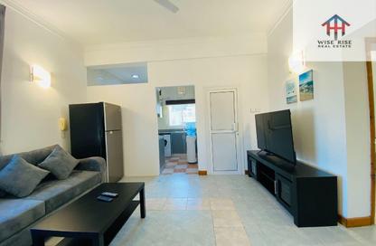 Apartment - 2 Bedrooms - 2 Bathrooms for rent in Mahooz - Manama - Capital Governorate