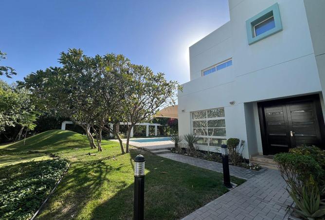 53460728 - Property Image 3