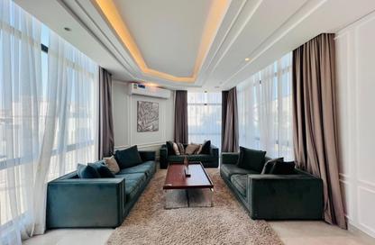 Villa - 5 Bedrooms - 5 Bathrooms for rent in Budaiya - Northern Governorate