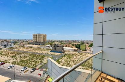 Apartment - 2 - 4 for rent in Seef - Capital Governorate