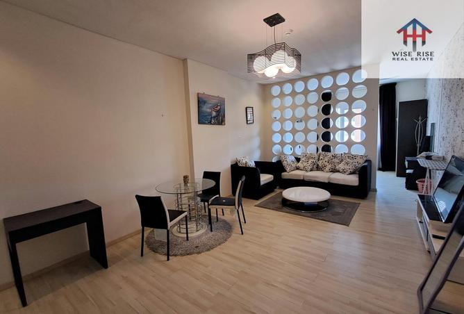 56703647 - Property Image 2