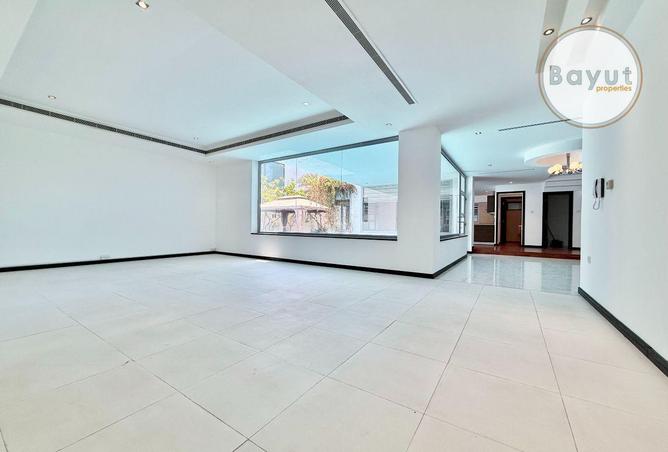 1002644 - Property Image 2