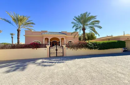 Villa - 4 Bedrooms - 5 Bathrooms for rent in Janabiya - Northern Governorate