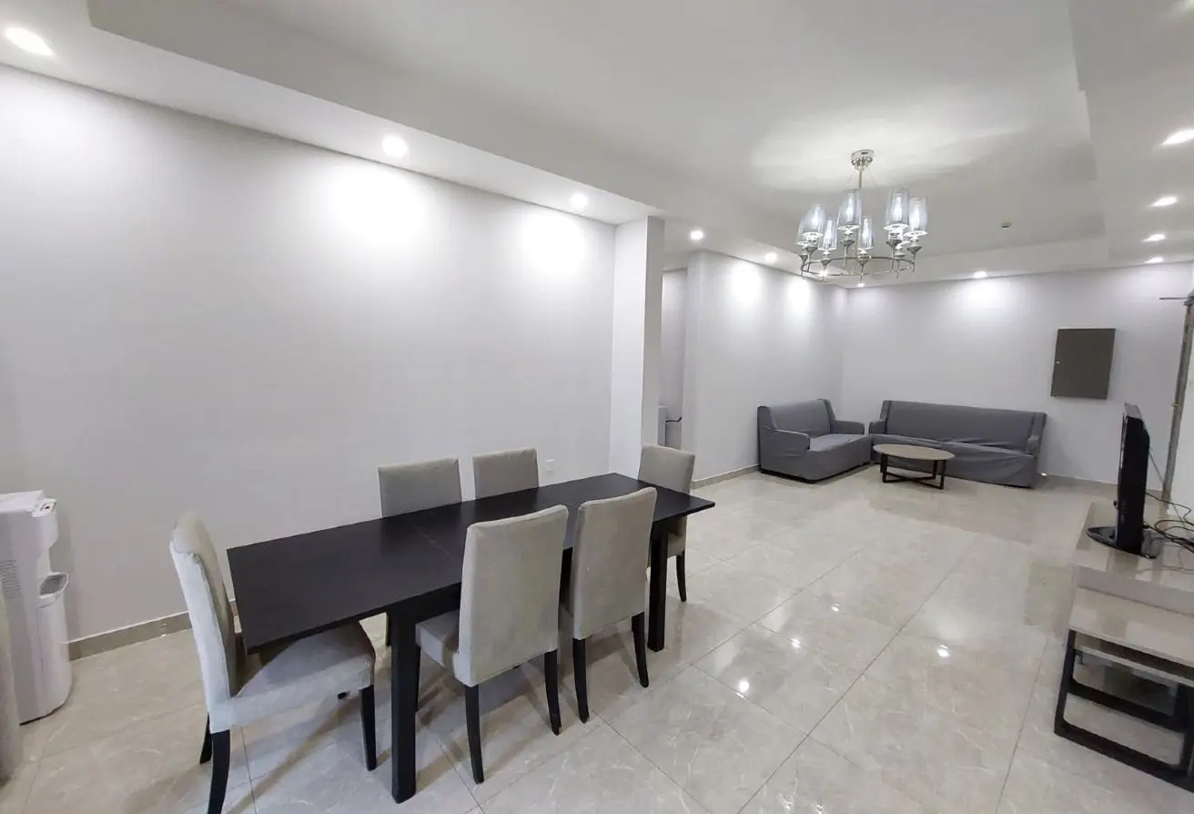 55802003 - Property Main Image
