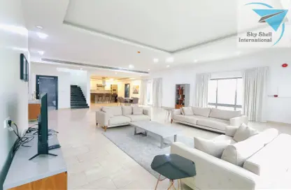 Villa - 4 Bedrooms - 6 Bathrooms for rent in Saar - Northern Governorate