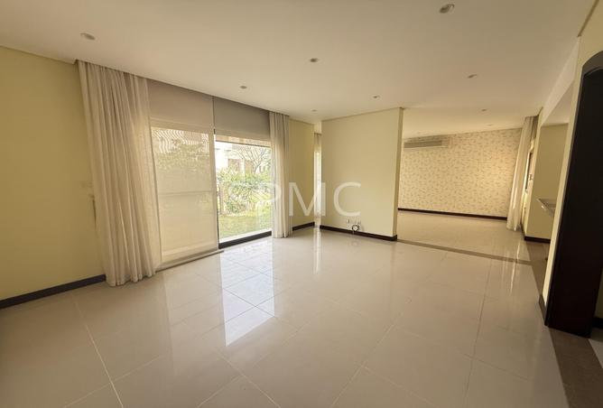 52489387 - Property Image 3