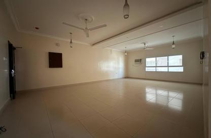 Apartment - 3 Bedrooms - 3 Bathrooms for rent in Janabiya - Northern Governorate