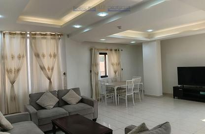 Apartment - 3 Bedrooms - 3 Bathrooms for rent in Bu Ashira - Capital Governorate Apartment - 3 Bedrooms - 3 Bathrooms for rent in Bu Ashira - Capital Governorate