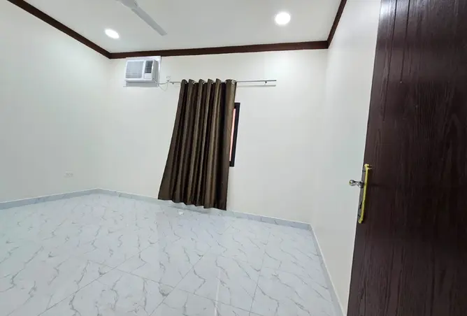 53822100 - Property Image 3