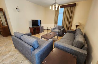 Apartment - 2 Bedrooms - 3 Bathrooms for rent in Sanabis - Manama - Capital Governorate