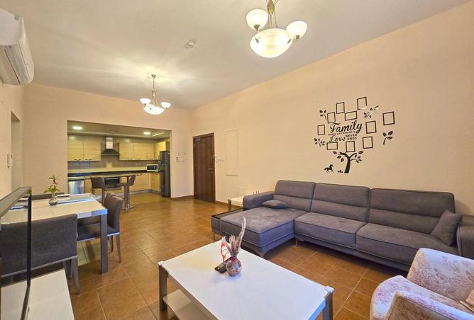 995409 - Property Image 3