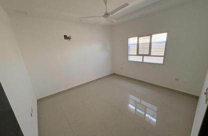 Apartment - 3 Bedrooms - 2 Bathrooms for rent in Alhajiyat - Riffa - Southern Governorate
