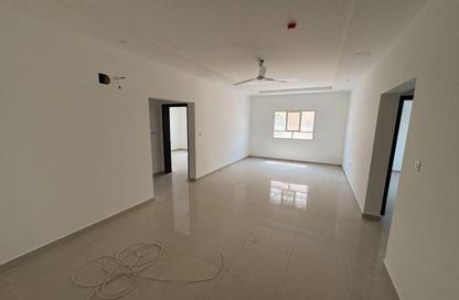 Apartment - 3 Bedrooms - 2 Bathrooms for rent in Alhajiyat - Riffa - Southern Governorate
