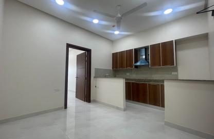 Apartment - 1 Bedroom - 1 Bathroom for rent in Tubli - Central Governorate