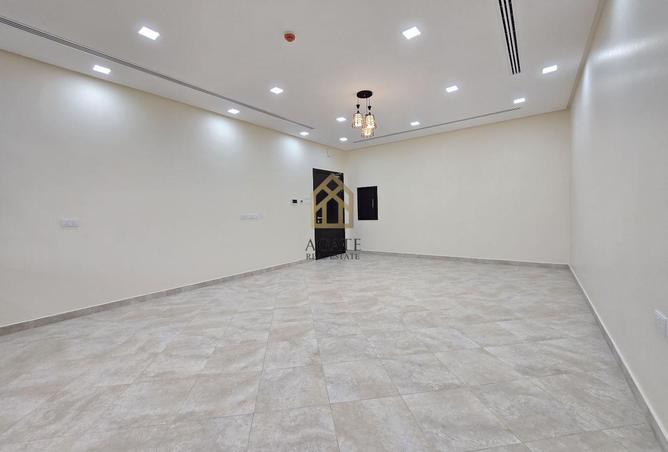53821786 - Property Main Image