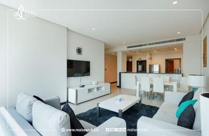 Apartment - 2 Bedrooms - 3 Bathrooms for rent in Reef Island - Capital Governorate