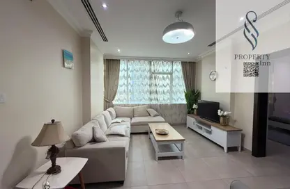 Apartment - 1 Bedroom - 2 Bathrooms for rent in Al Juffair - Capital Governorate