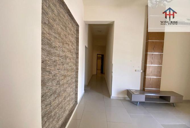 54207152 - Property Image 3