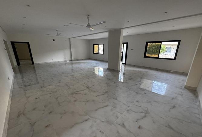 52196387 - Property Image 2