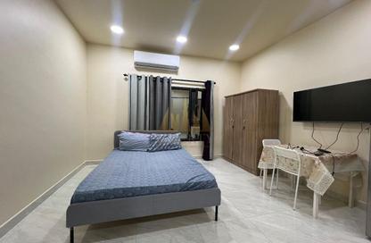 Apartment - Studio - 1 Bathroom for rent in Zinj - Manama - Capital Governorate