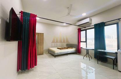 Apartment - Studio - 1 Bathroom for rent in Zinj - Manama - Capital Governorate