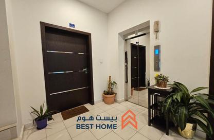 Apartment - 2 Bedrooms - 2 Bathrooms for rent in Janabiya - Northern Governorate