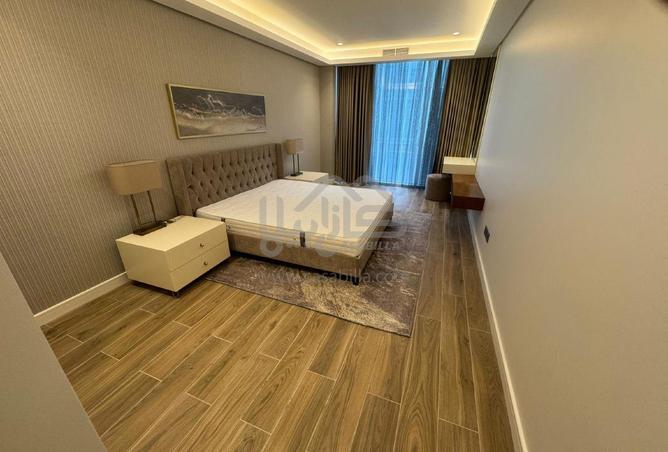 997913 - Property Image 3