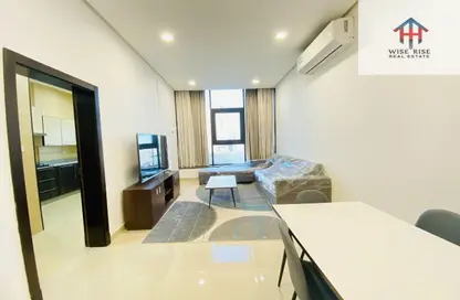 Apartment - 2 Bedrooms - 2 Bathrooms for rent in Mahooz - Manama - Capital Governorate