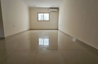 شقة - 2 غرف نوم - 2 حمامات للايجار في بوكوارة - الرفاع - المحافظة الجنوبية