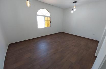Apartment - 2 Bedrooms - 3 Bathrooms for rent in Jidhafs - Northern Governorate