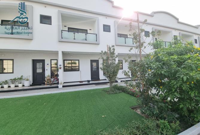 987136 - Property Image 2