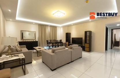 Apartment - 2 Bedrooms - 2 Bathrooms for rent in Al Juffair - Capital Governorate