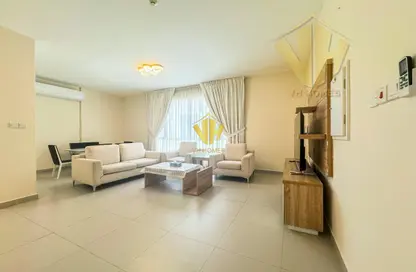 Apartment - 2 Bedrooms - 2 Bathrooms for rent in Zinj - Manama - Capital Governorate