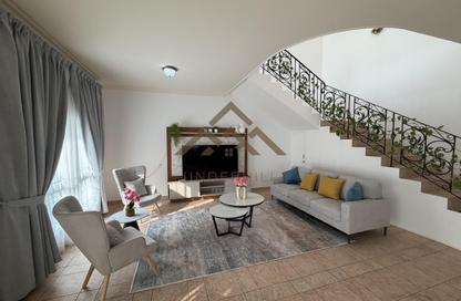 Compound - 3 - 3 for rent in Janabiya - Northern Governorate