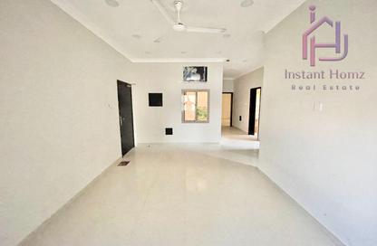 Whole Building - 7+ Bedrooms - 7+ Bathrooms for sale in Jid Ali - Central Governorate