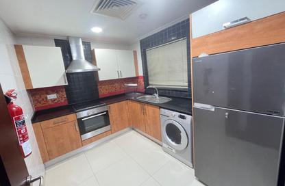 Apartment - 2 Bedrooms - 2 Bathrooms for rent in Al Juffair - Capital Governorate